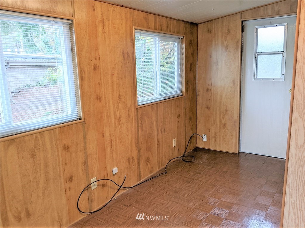 201 Union Avenue Southeast, Unit 101 Renton, WA 98059 - Photo 19 of 26 Gallery Image 19