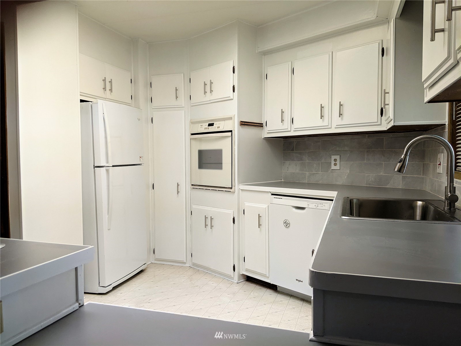 201 Union Avenue Southeast, Unit 101 Renton, WA 98059 - Photo 10 of 26 Gallery Image 10