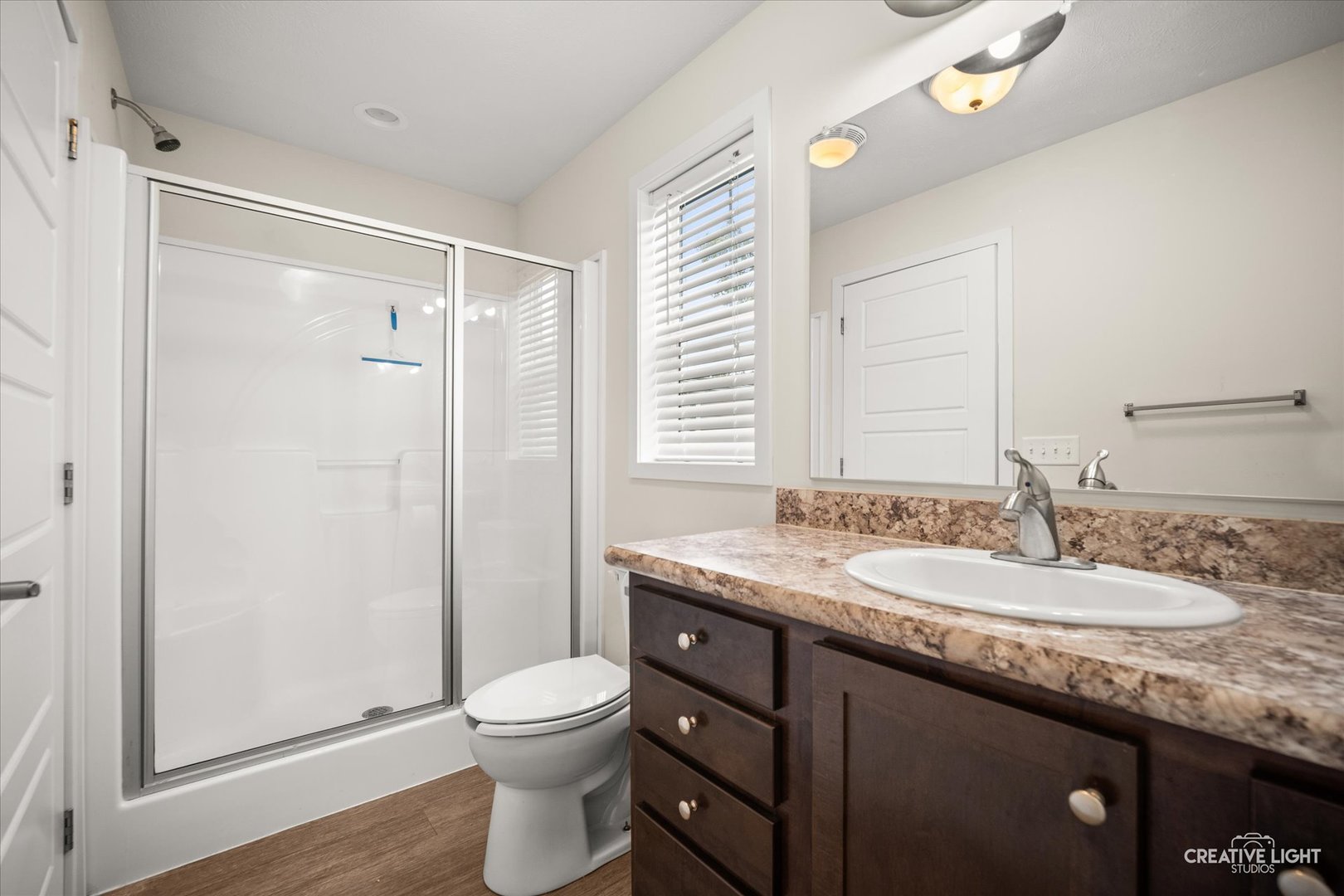 186 Northshore Road Elgin, IL 60123 - Photo 10 of 15 Gallery Image 10