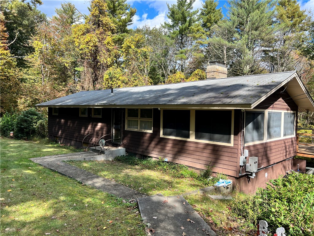 38 Carpenter Road Scituate, RI 02825 - Photo 3 of 21