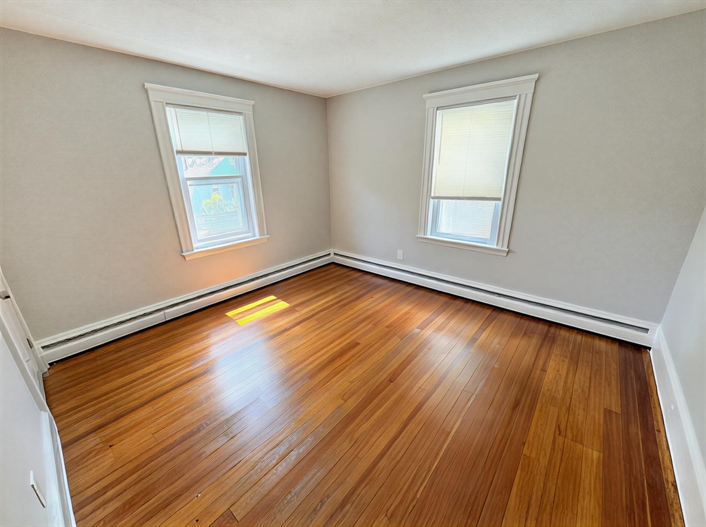 8 Arthur Street, Unit 2 Salem, MA 01970 - Photo 4 of 8