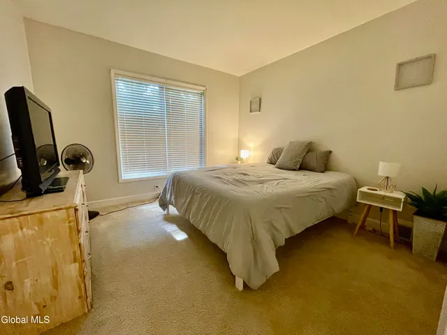 $3,400 | 14 Dyer Switch Road, Unit A, Saratoga Springs, NY 12866