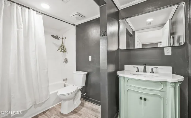 $448,000 | 915 Belleview Circle West, Beaufort, SC 29902