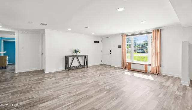 $448,000 | 915 Belleview Circle West, Beaufort, SC 29902