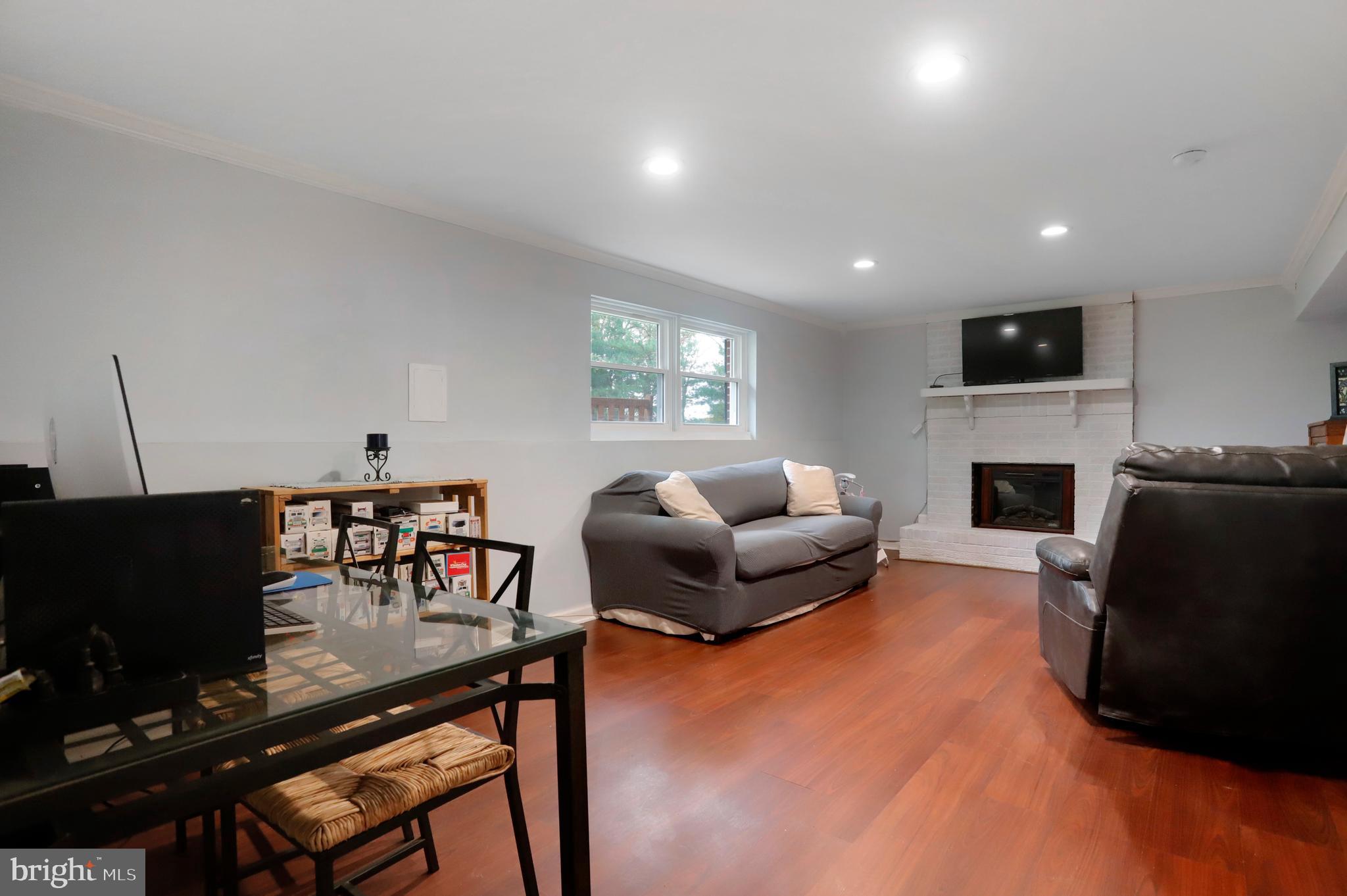 2705 Fridinger Mill Road Manchester, MD 21102 - Photo 20 of 33 Family Room