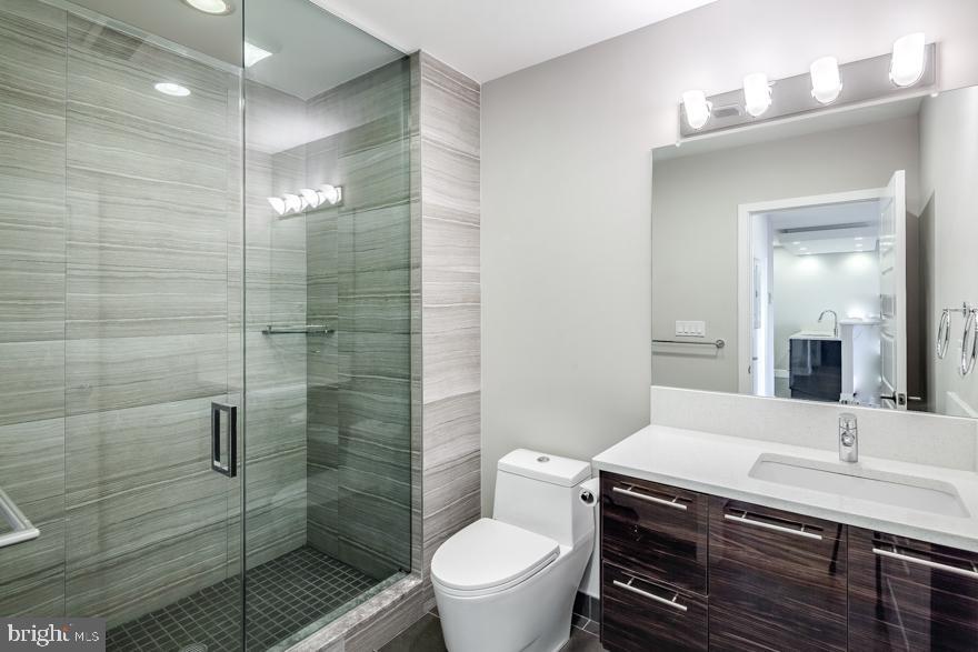 820 North 3rd Street, Unit 301 Philadelphia, PA 19123 - Photo 6 of 9