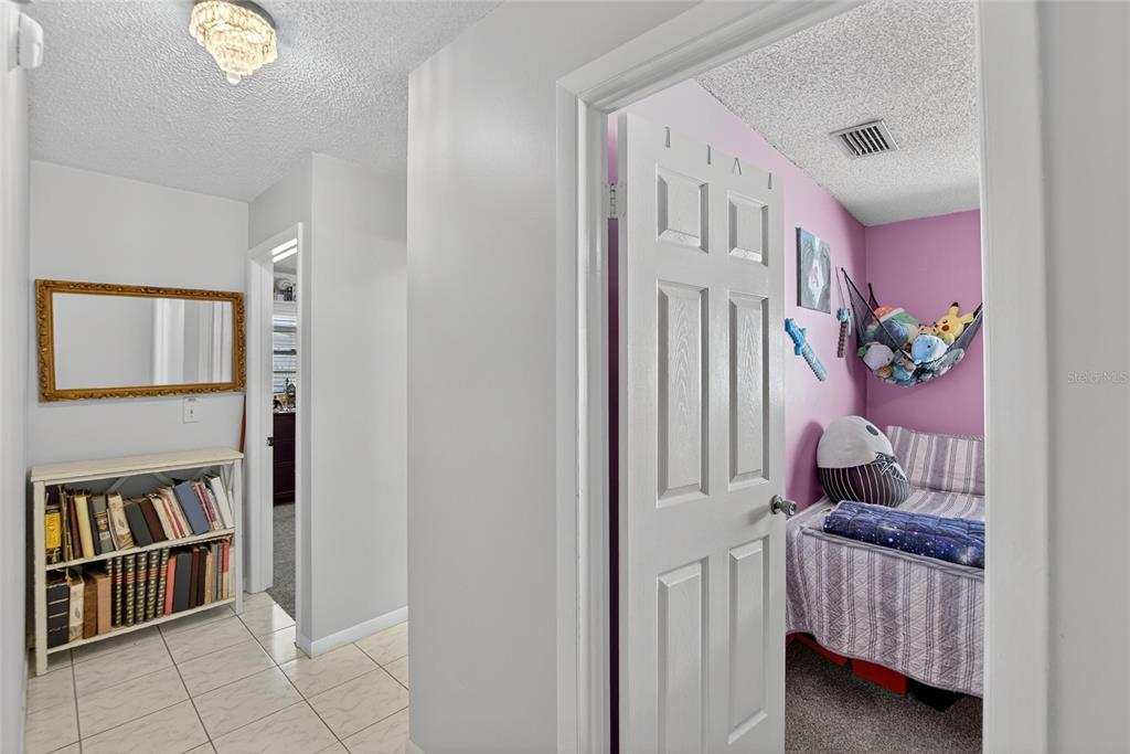 508 Sovereign Court Tampa, FL 33613 - Photo 20 of 47