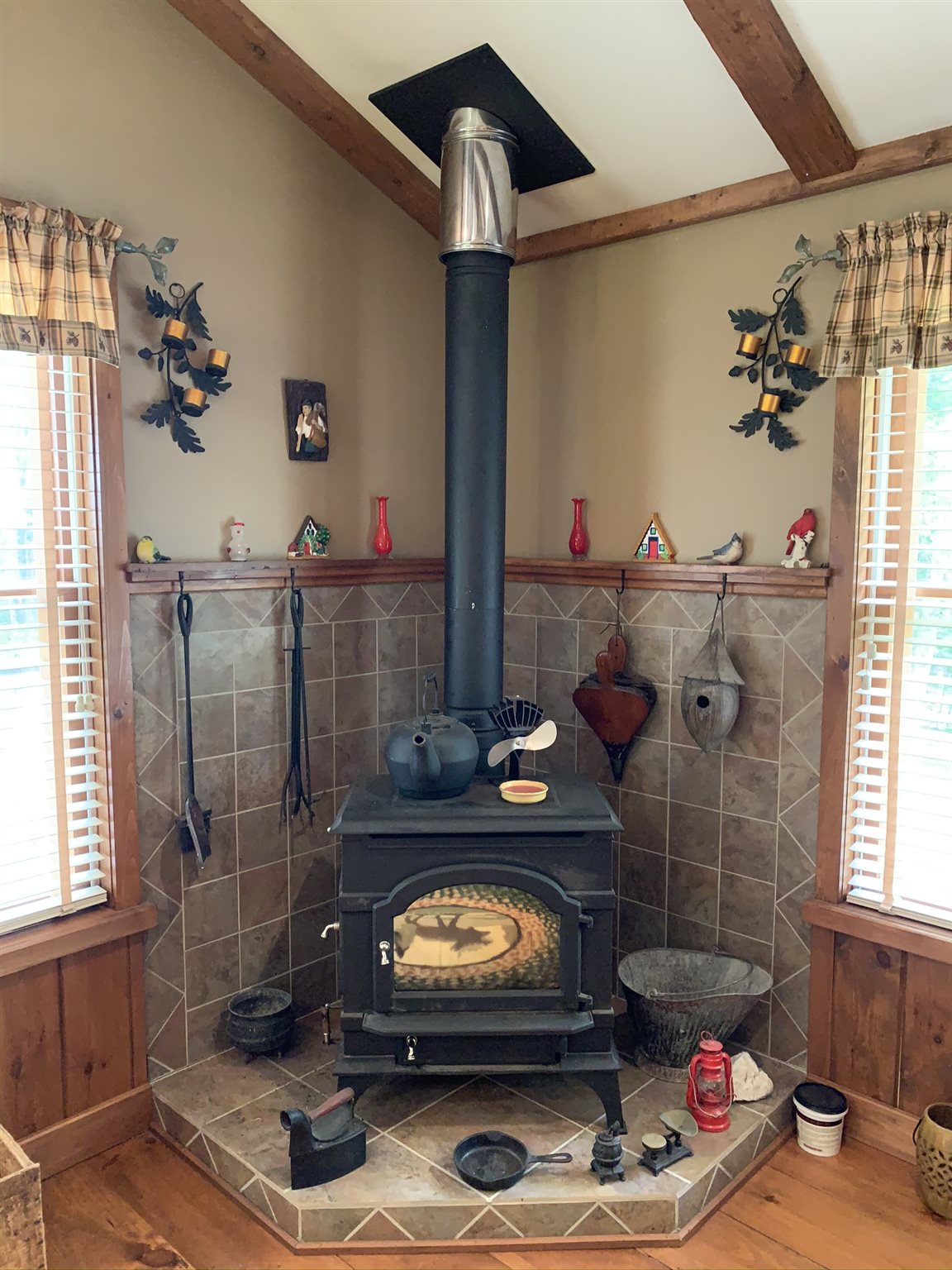 24 Stage Coach Road Rumney, NH 03266 - Photo 8 of 27 Gallery Image 8