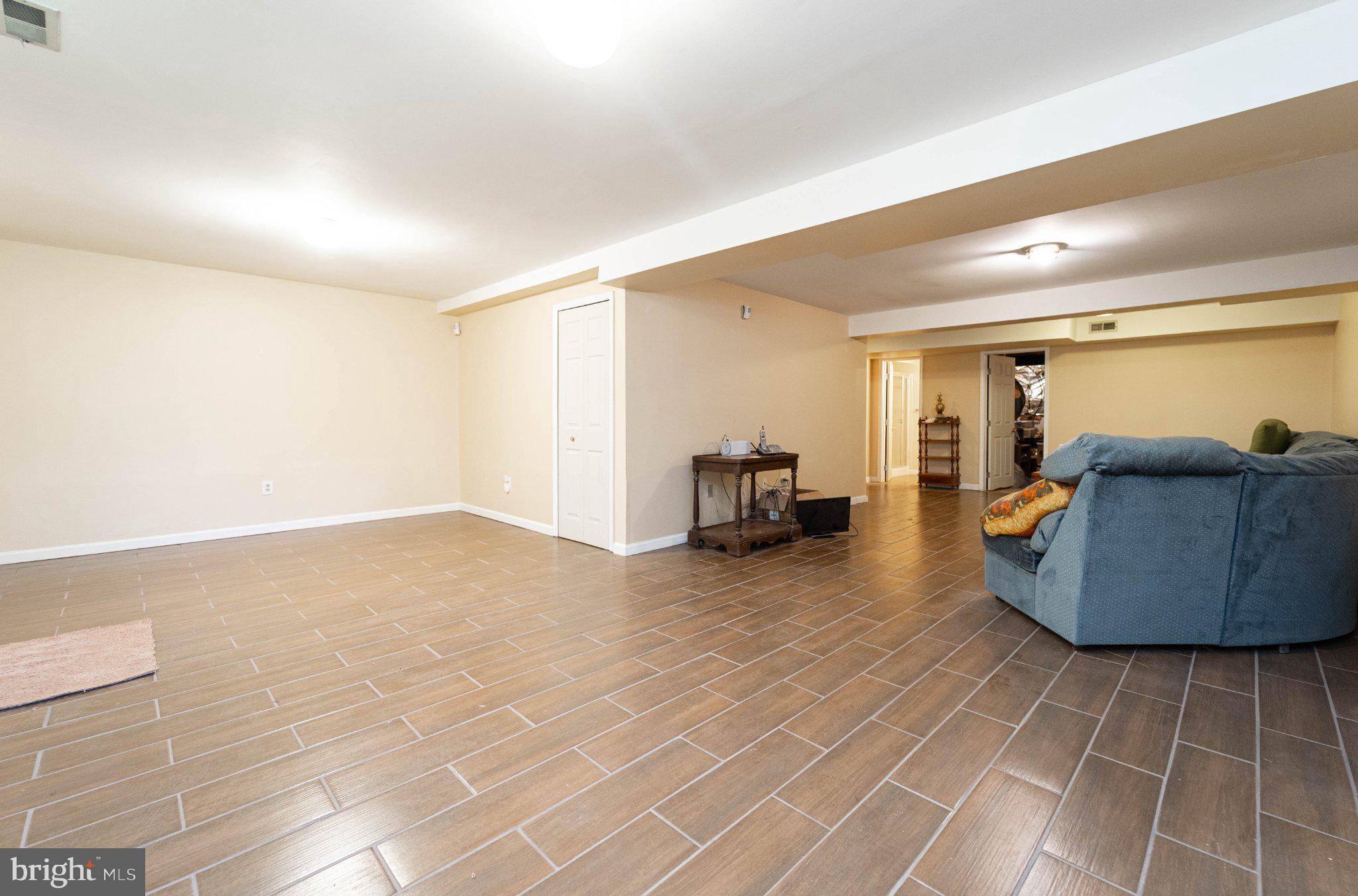 9217 Hobart Street Springdale, MD 20721 - Photo 18 of 51 Gallery Image 18