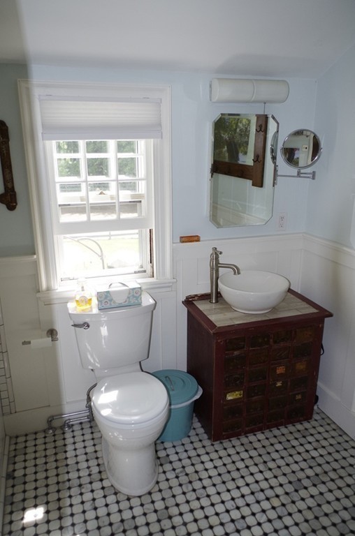 1114 Florence Road Northampton, MA 01062 - Photo 15 of 30