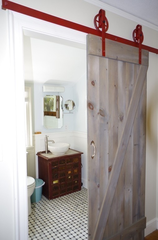 1114 Florence Road Northampton, MA 01062 - Photo 18 of 30