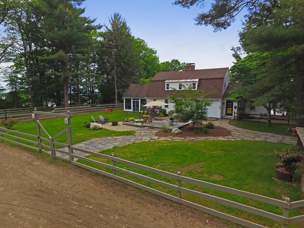 1114 Florence Road Northampton, MA 01062 - Photo 2 of 30