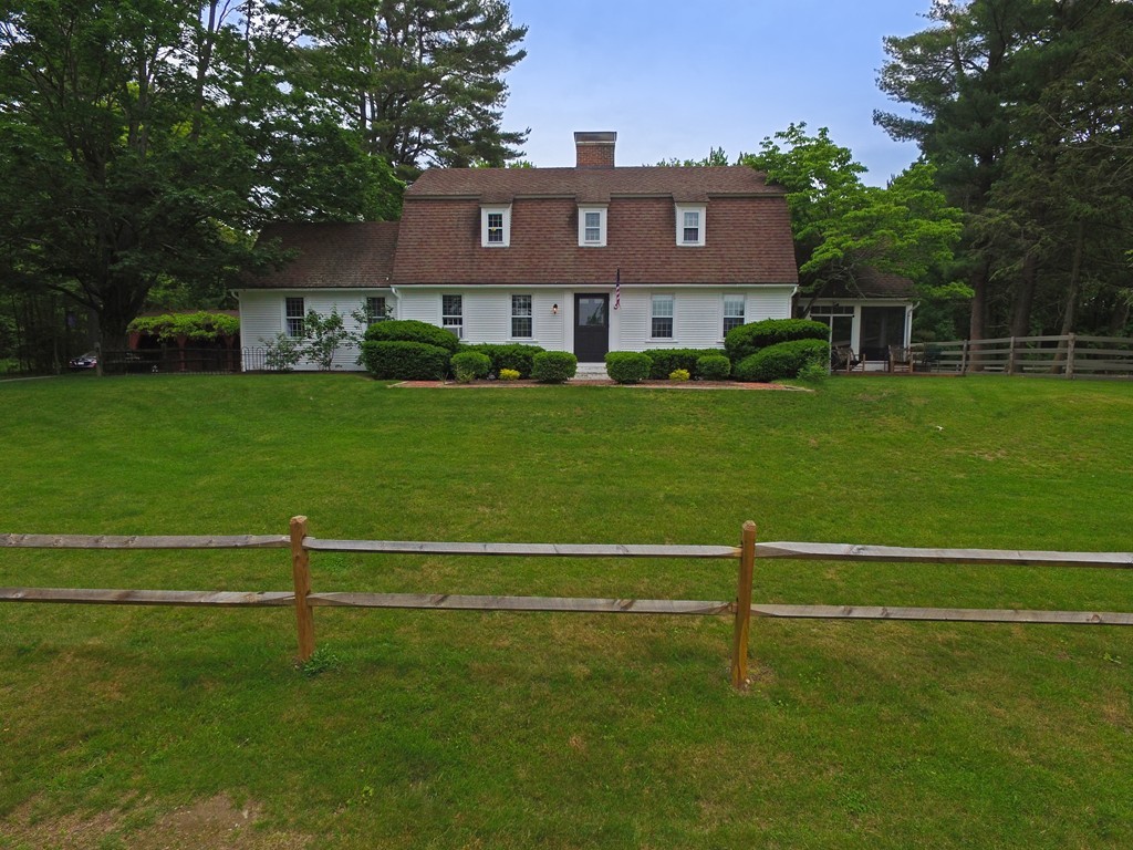 1114 Florence Road Northampton, MA 01062 - Photo 4 of 30