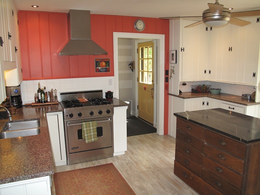 1114 Florence Road Northampton, MA 01062 - Photo 8 of 30