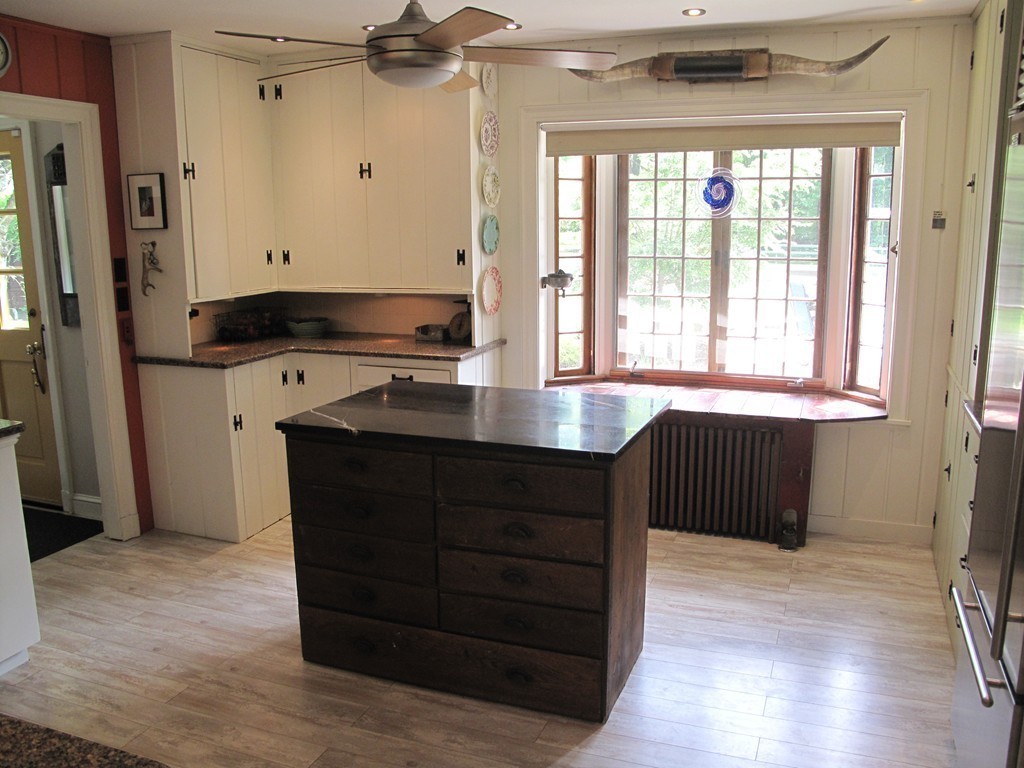 1114 Florence Road Northampton, MA 01062 - Photo 9 of 30