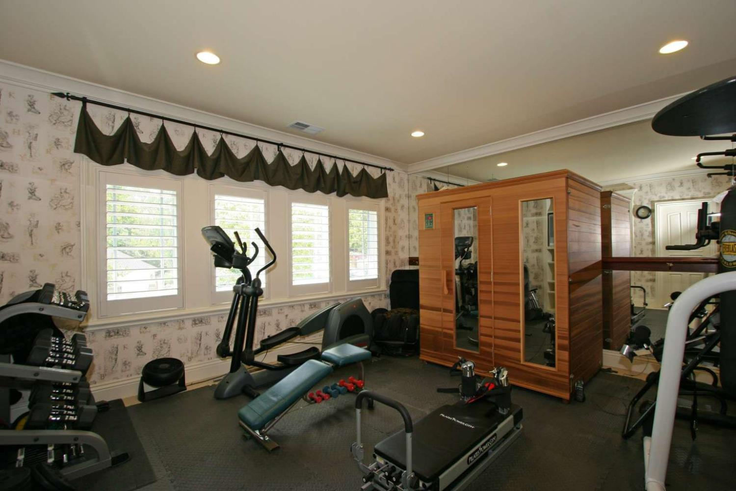 5403 Blackhawk Drive Danville, CA 94506 - Photo 28 of 47 a view of a room with gym equipment