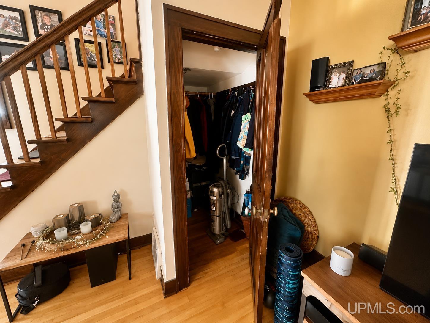 828 Michigan Street Ishpeming, MI 49849 - Photo 9 of 49 Gallery Image 9