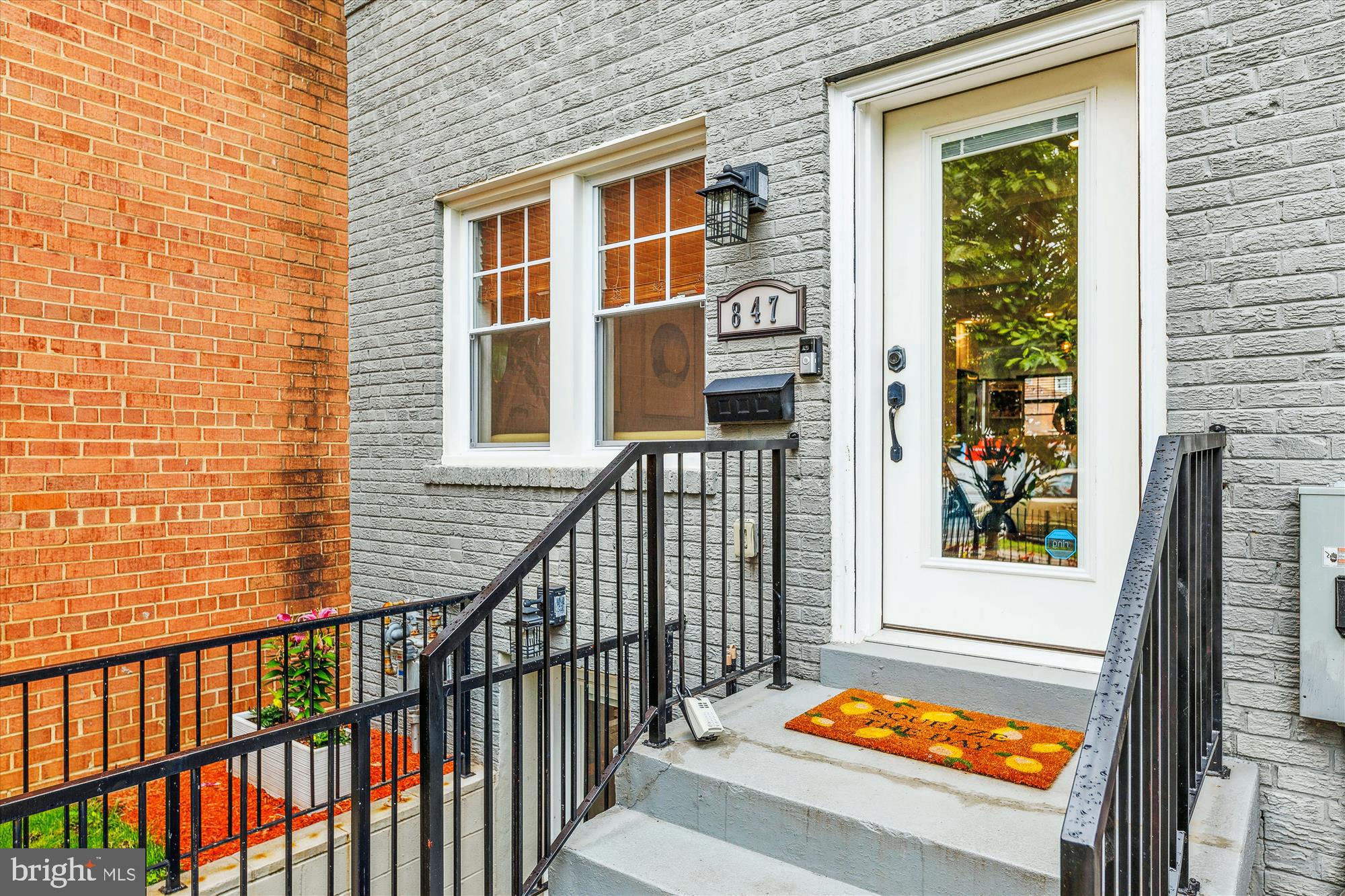 847 20th Street Northeast Washington, DC 20002 - Photo 3 of 52