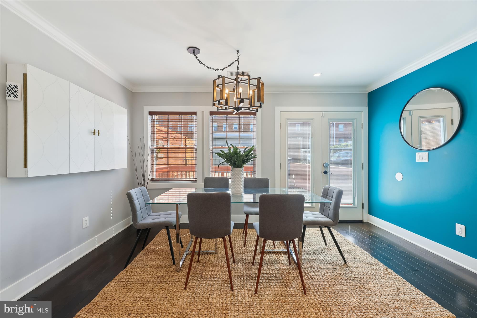 847 20th Street Northeast Washington, DC 20002 - Photo 9 of 52 Dining Area