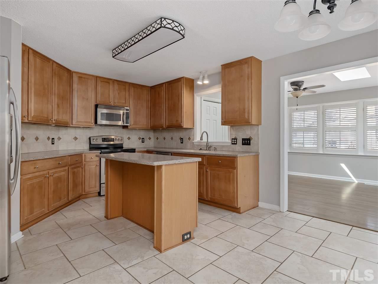 4609 Worthington Lane Raleigh, NC 27604 - Photo 4 of 22 Gallery Image 4