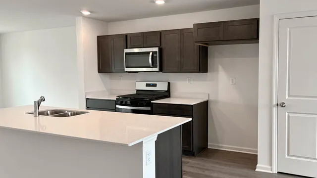 $294,990 | 6550 Linden Trail, Unit B, Wonder Lake, IL 60097