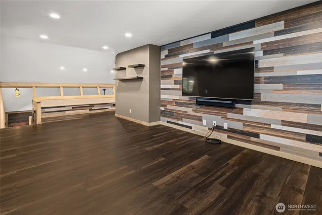 $594,999 | 221 Lakedale Drive, Ronald, WA 98940