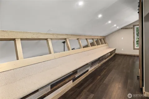 $594,999 | 221 Lakedale Drive, Ronald, WA 98940