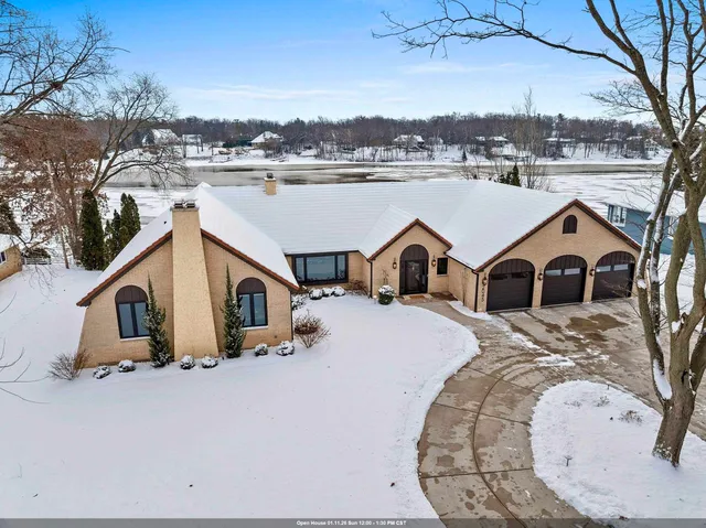 $1,699,000 | 2045 Lost Dauphin Road, De Pere, WI 54115