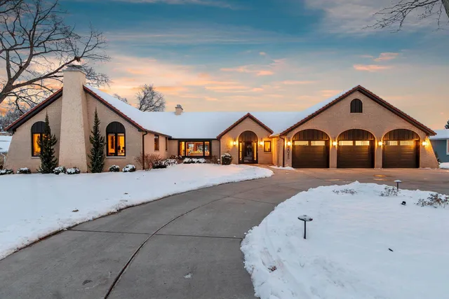 $1,699,000 | 2045 Lost Dauphin Road, De Pere, WI 54115