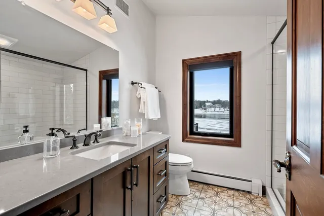 $1,699,000 | 2045 Lost Dauphin Road, De Pere, WI 54115