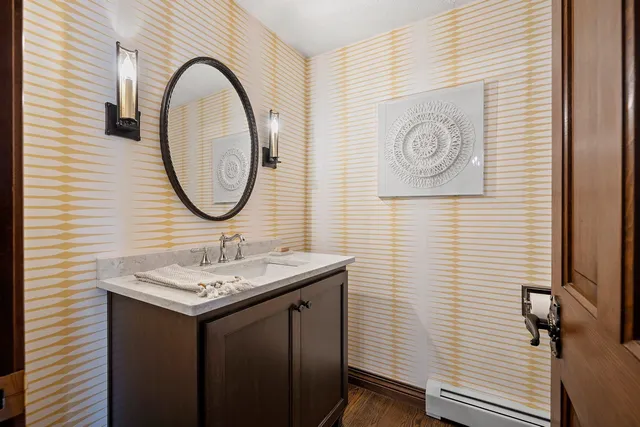 $1,699,000 | 2045 Lost Dauphin Road, De Pere, WI 54115