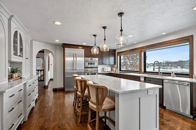 $1,699,000 | 2045 Lost Dauphin Road, De Pere, WI 54115