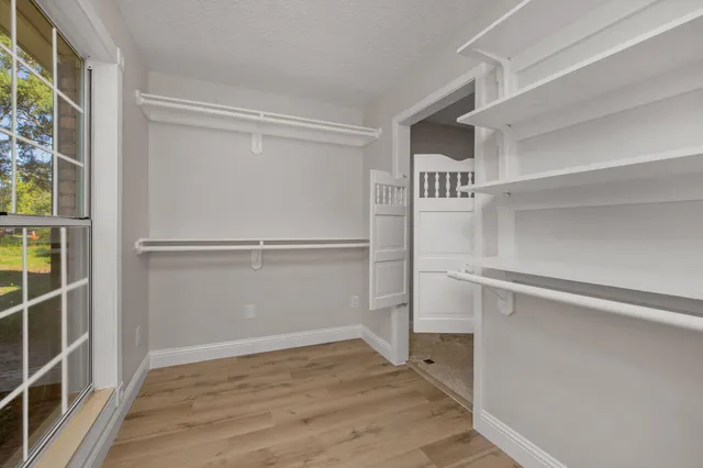 $525,000 | 198 Grandview Avenue, Valparaiso, FL 32580