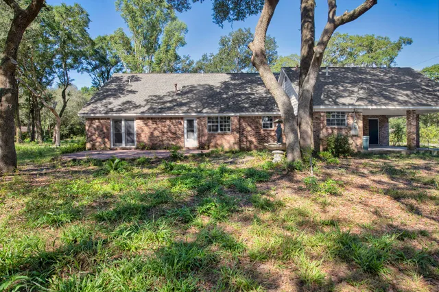 $525,000 | 198 Grandview Avenue, Valparaiso, FL 32580