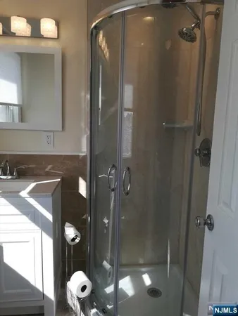 $1,900 | 57 Stein Avenue, Unit 3, Wallington, NJ 07057