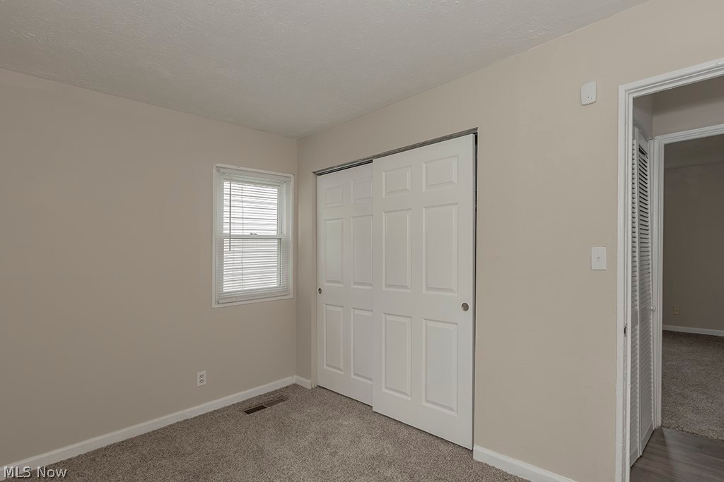 20212 Longbrook Road Warrensville Heights, OH 44128 - Photo 27 of 32