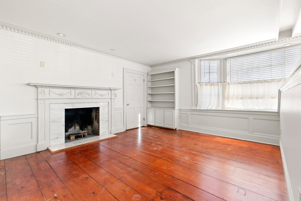 59 South Main Street, Unit 1 Ipswich, MA 01938 - Photo 11 of 34