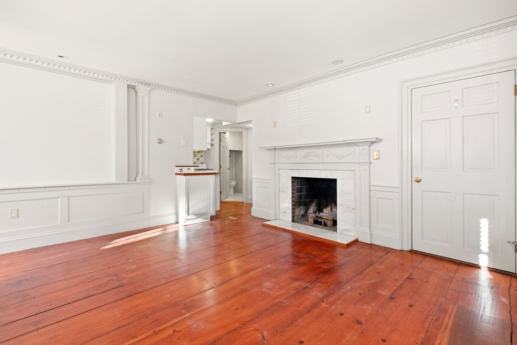 59 South Main Street, Unit 1 Ipswich, MA 01938 - Photo 13 of 34