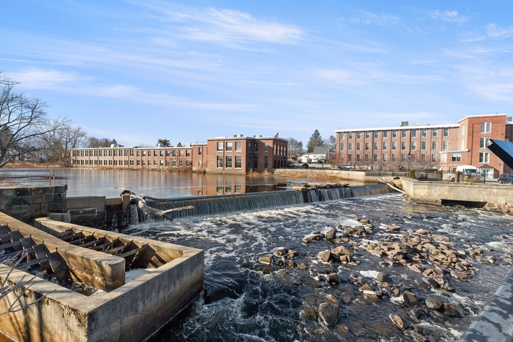 59 South Main Street, Unit 1 Ipswich, MA 01938 - Photo 28 of 34