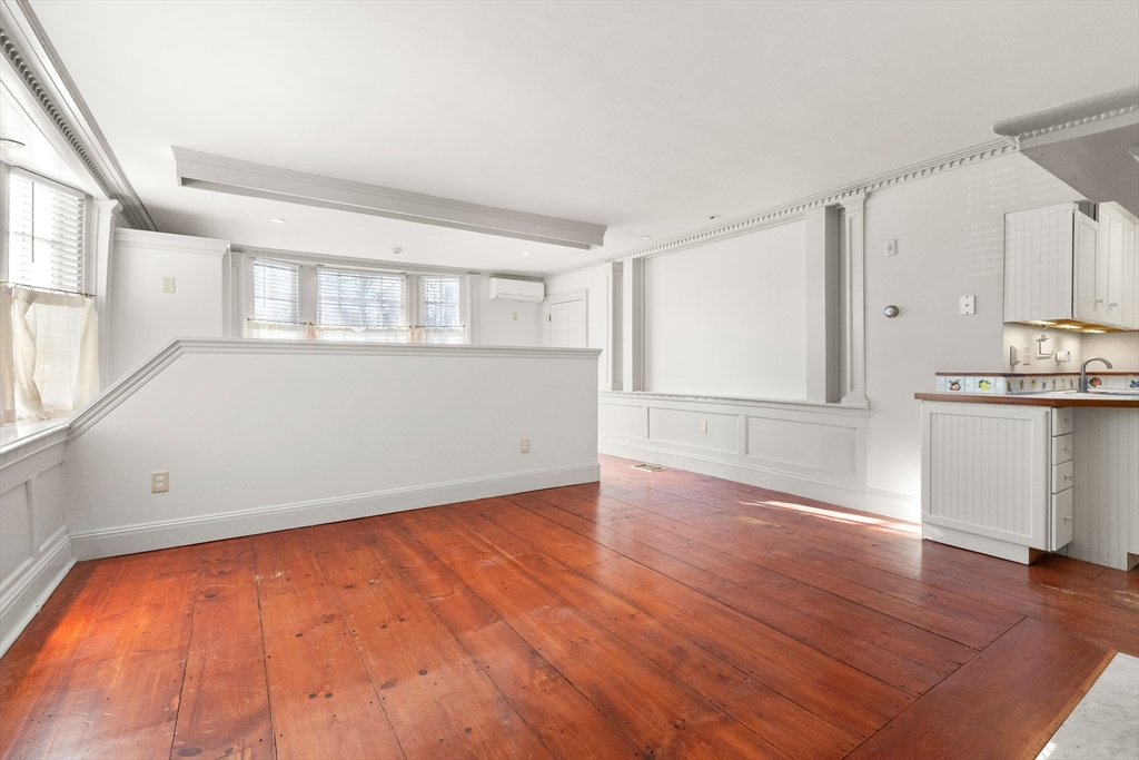 59 South Main Street, Unit 1 Ipswich, MA 01938 - Photo 6 of 34