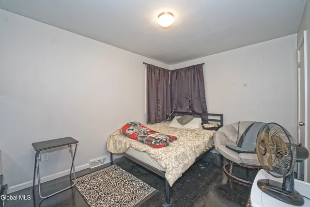 $275,000 | 9 Pompano Drive, Troy, NY 12182