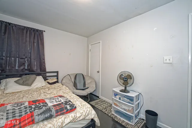 $289,900 | 9 Pompano Drive, Troy, NY 12182