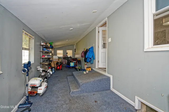 $289,900 | 9 Pompano Drive, Troy, NY 12182