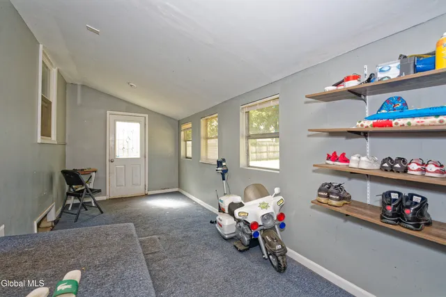 $289,900 | 9 Pompano Drive, Troy, NY 12182