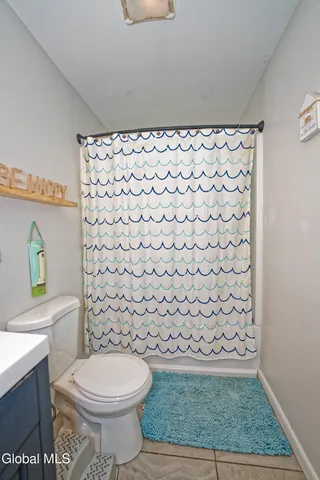 $289,900 | 9 Pompano Drive, Troy, NY 12182