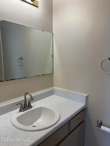 $1,350 | 2606 El Viernes Street, Gautier, MS 39553