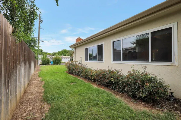 $399,000 | 303 Louis Lane, Colusa, CA 95932