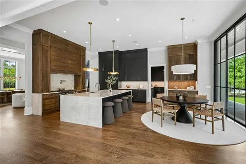 $8,500,000 | 4715 Northside Drive Northwest, Atlanta, GA 30327
