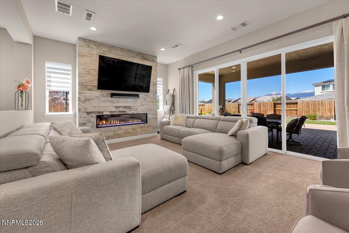 9329 Skyracer Drive Reno, NV 89521 - Photo 10 of 98 10-Skyracer9329-010