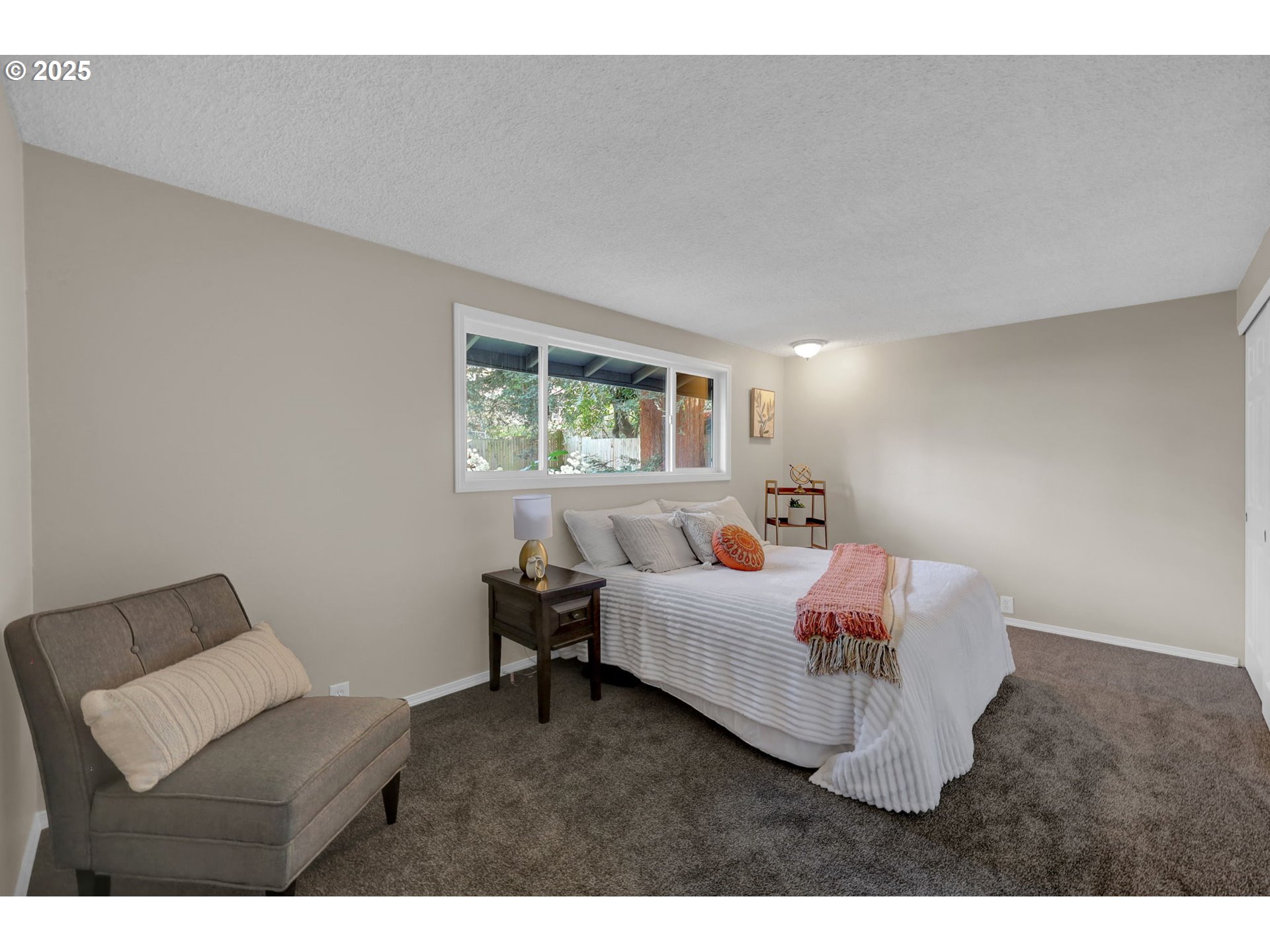 2015 Coventry Way Eugene, OR 97405 - Photo 23 of 48 a living room with furniture and a window